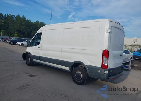2017 Ford Transit-250 z USA, uszkodzony, nr VIN 1FTYR2CM7HKA44743